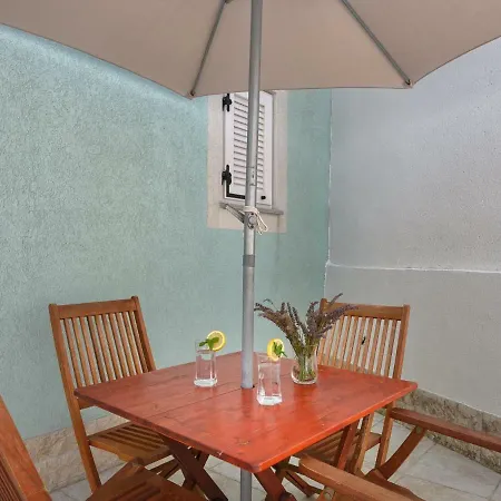 House Premate Premantura